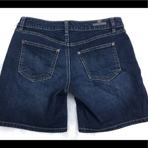 Lauren Conrad Bermuda shorts